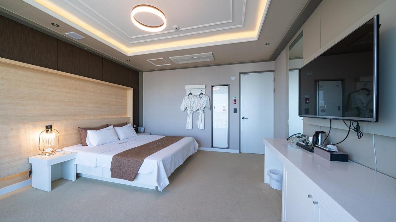 Hotel The One Yeosu Exterior photo