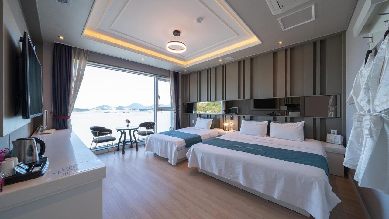 Hotel The One Yeosu Exterior photo