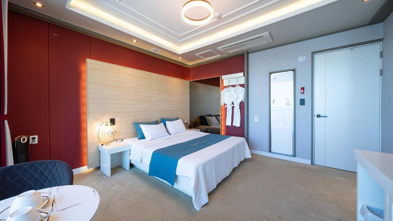 Hotel The One Yeosu Exterior photo